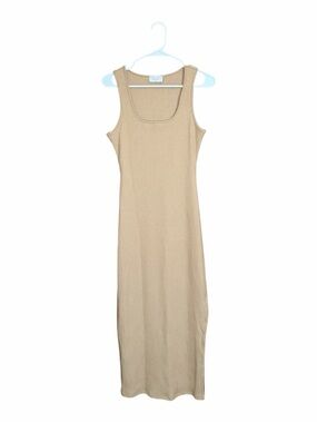 Dress Forum Ribbed Maxi Dress